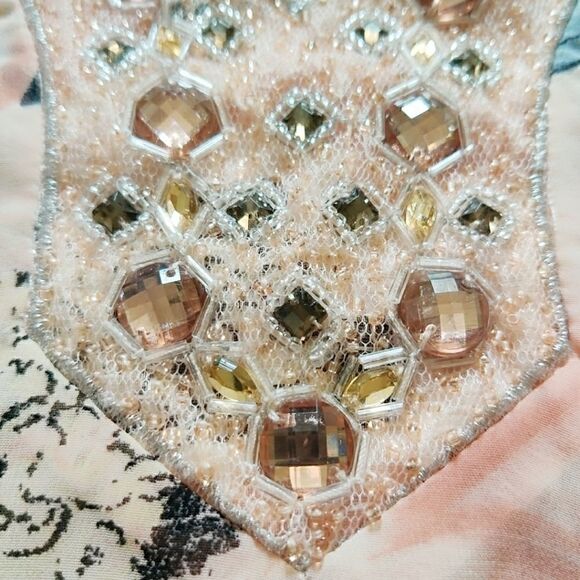 Studio Y jewel embellished floral blouse M - Picture 9 of 12